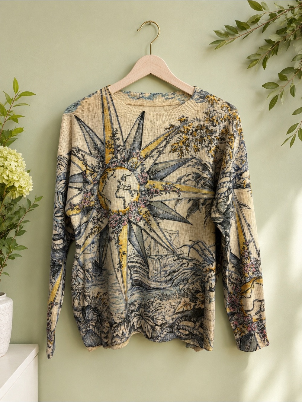 Source Unknown Beige Crewneck Sweater with Nautical Sunburst Print